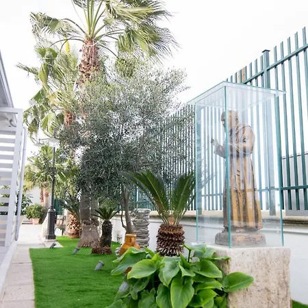 Dimmito Frühstückspension 4*