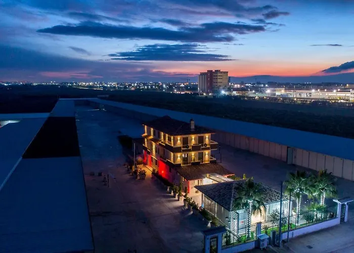 Oda ve Kahvaltı Dimmito 4*