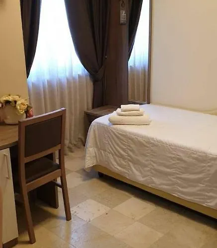 Dimmito Oda ve Kahvaltı Cerignola